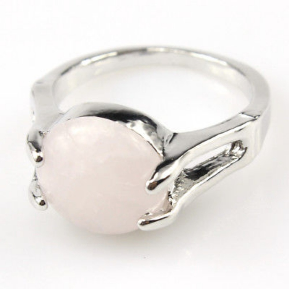 Powder Rose Quartz Ring - Picture 3 of 8